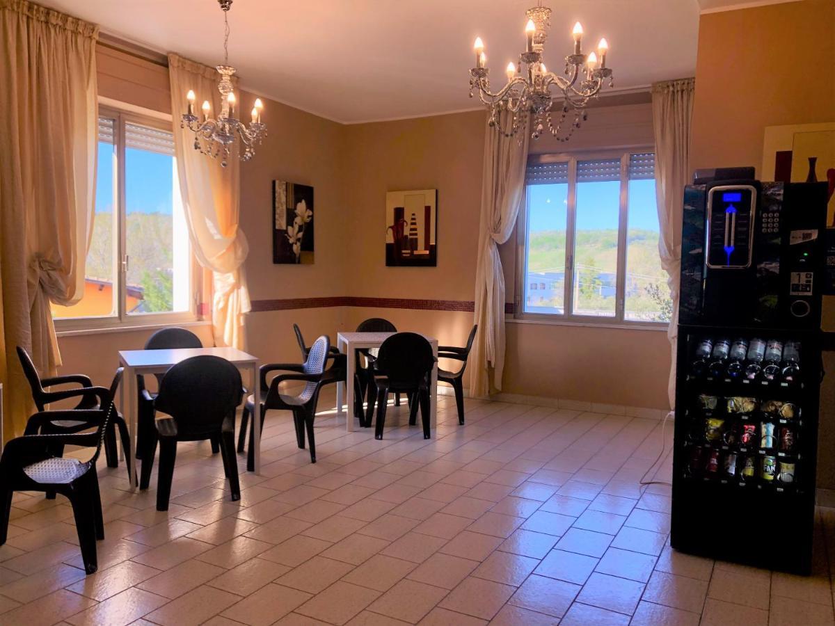 Hotel Di Rocco Loreto Aprutino Dış mekan fotoğraf