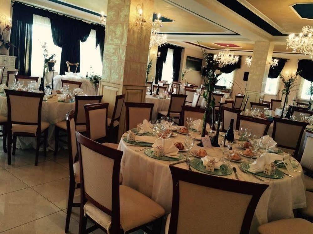 Hotel Di Rocco Loreto Aprutino Dış mekan fotoğraf